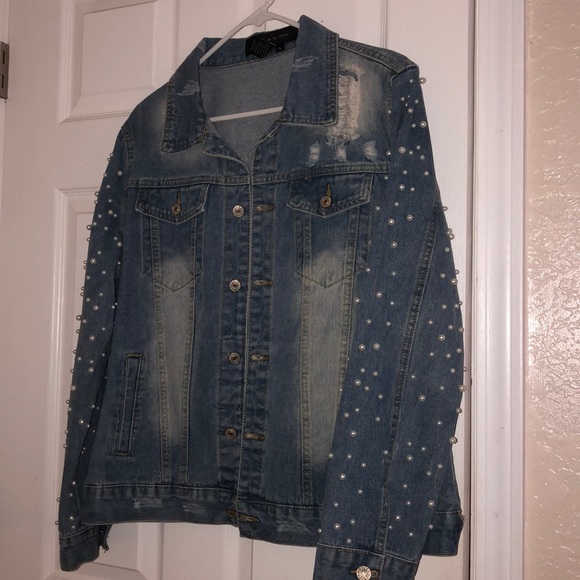 Jean jacket - Picture 4 of 4